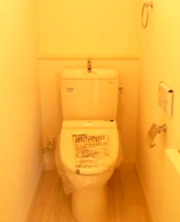 トイレ　落ち着いたトイレです
