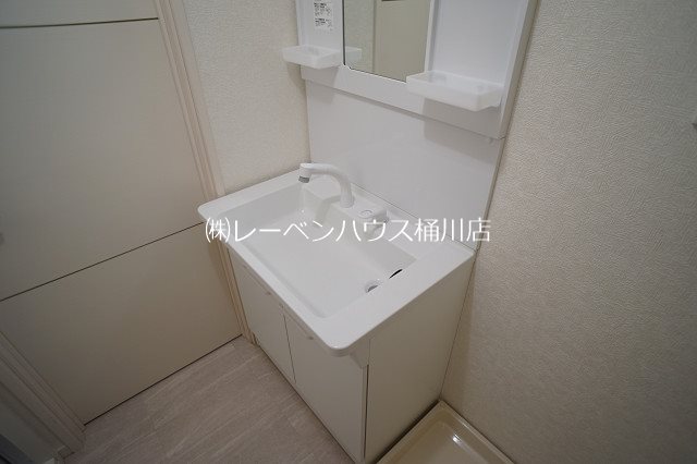 洗面設備　レーベンハウス桶川店へ　048-787-5511