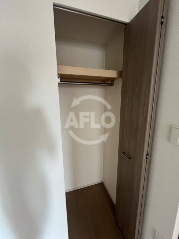 収納　SEST新大阪　収納棚