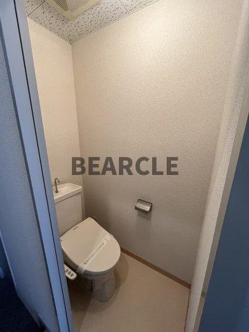トイレ　シンプルで使いやすいトイレです