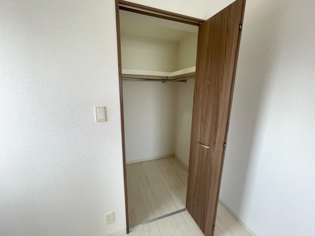 収納　ウォークインクローゼット