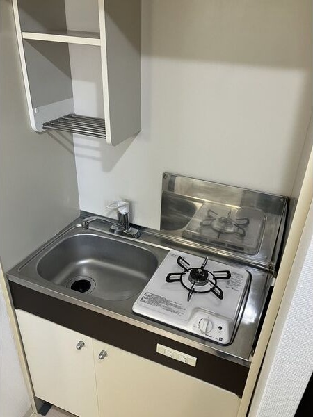 キッチン　初期費用分割可★ご希望の場所まで無料送迎サービス付♪
