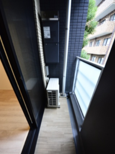 バルコニー　※別部屋の参考写真です。