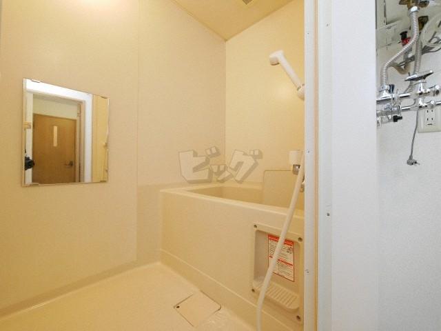 バス・シャワールーム　きれいなお風呂で快適バスタイム♪