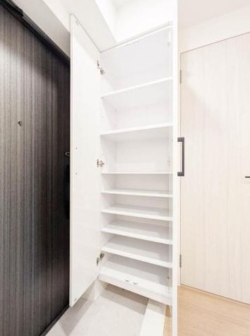 収納　※類似物件画像のため現状を優先