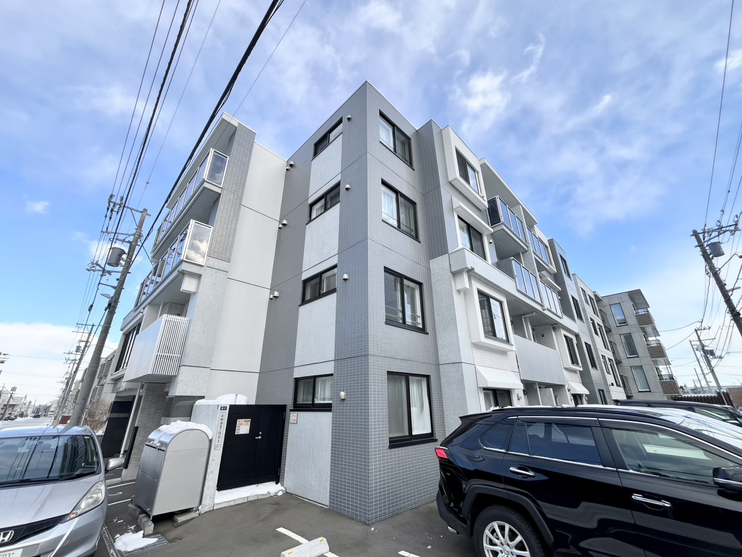 建物外観　☆物件名【ノヴァ本郷Ｓｔ．】とお伝え下さい！