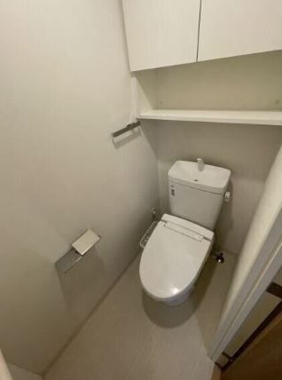 トイレ　清潔感のあるトイレです