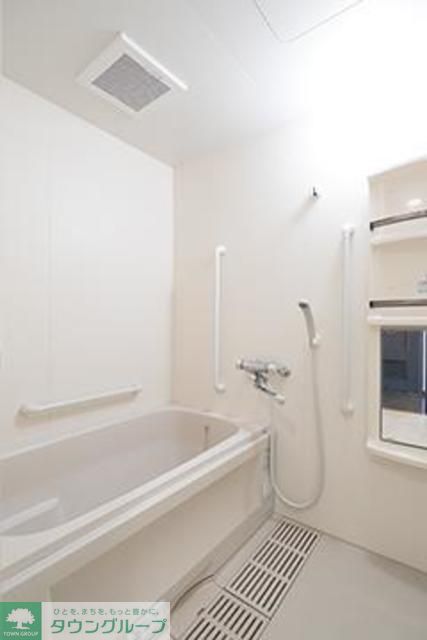 バス・シャワールーム　※写真は同タイプ住戸です。
