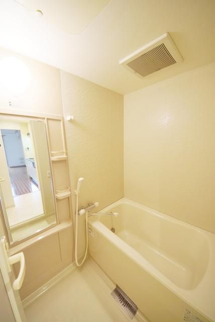 バス・シャワールーム　別部屋類似間取りのお写真です★
