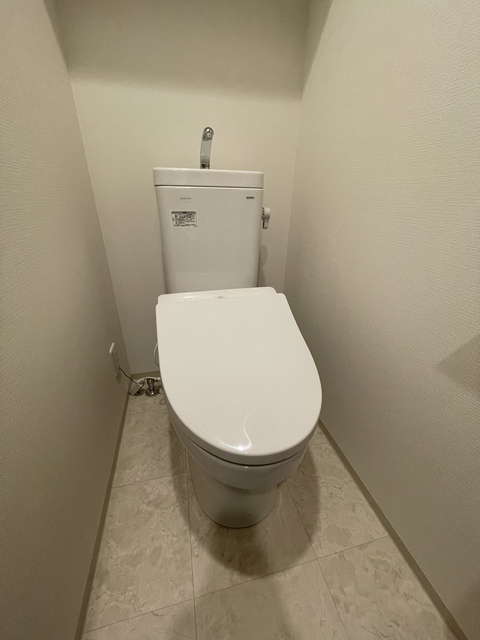 トイレ　シンプルで使いやすいトイレです