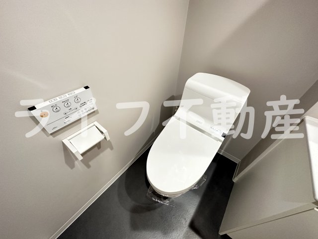 トイレ　シンプルで使いやすいトイレです