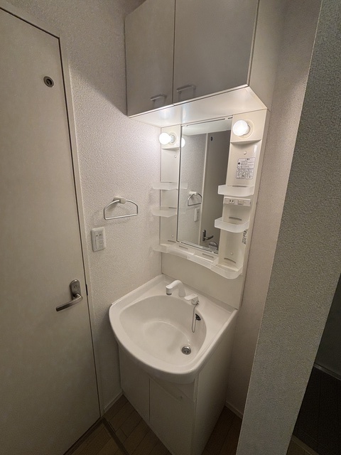 洗面設備　別部屋参考写真