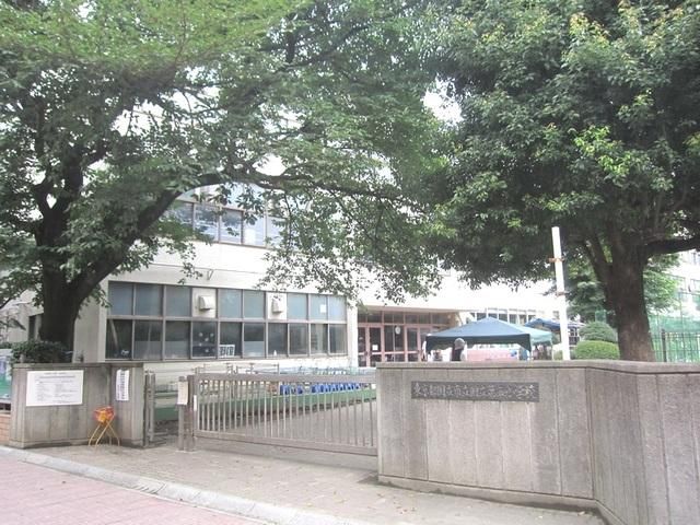 小学校　国立市立国立第五小学校（小学校）まで452m