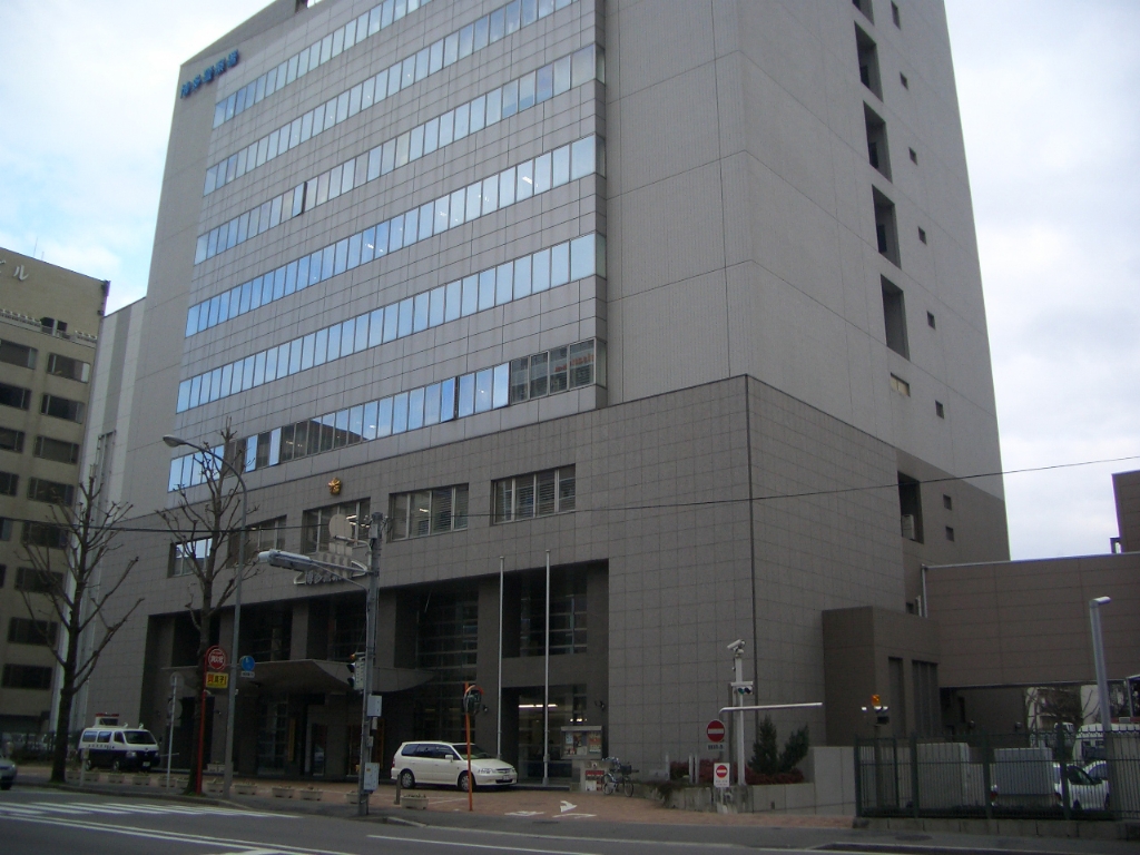 警察署・交番　福岡県警察本部 博多警察署 千代交番（警察署・交番）まで260m