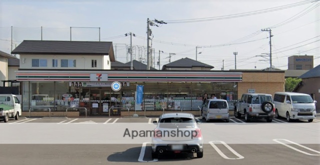コンビニ　セブンイレブン（コンビニ）まで338m