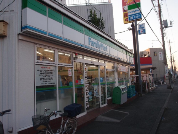 コンビニ　ファミリーマート 大橋小田栄店（コンビニ）まで324m