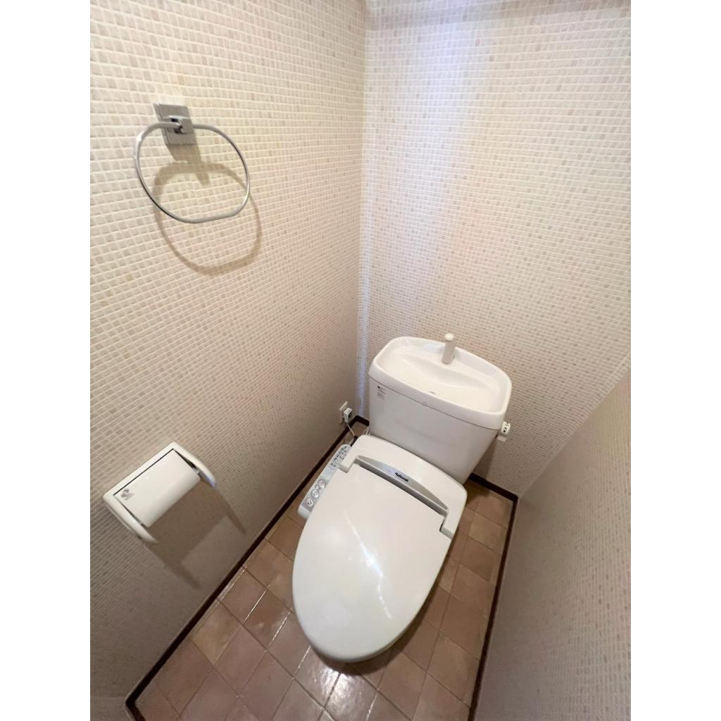 トイレ　※102号室画像です