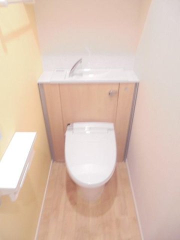 トイレ　シンプルで使いやすいトイレです