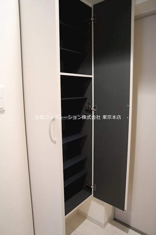 その他設備　シューズボックス