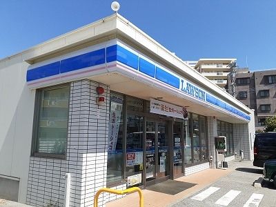 コンビニ　ローソン　豊見城真玉橋店（コンビニ）まで350m