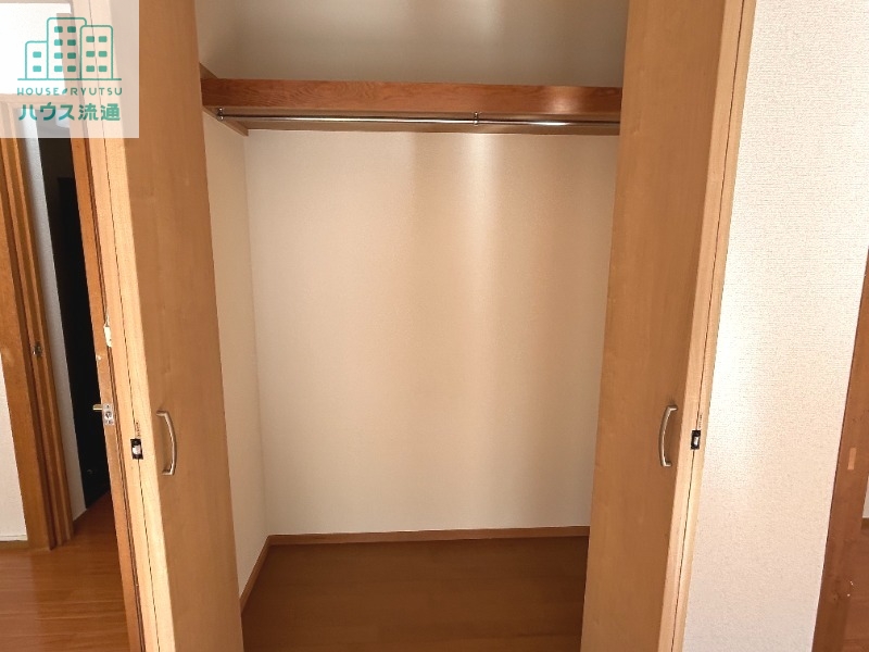 収納　※別号室の写真になります。