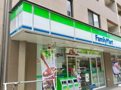 コンビニ　ファミリーマート野方一丁目店（コンビニ）まで132m