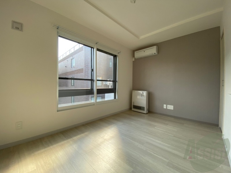 居室・リビング　広くてキレイなお部屋が広がっていて、充実した生活が送れそう。