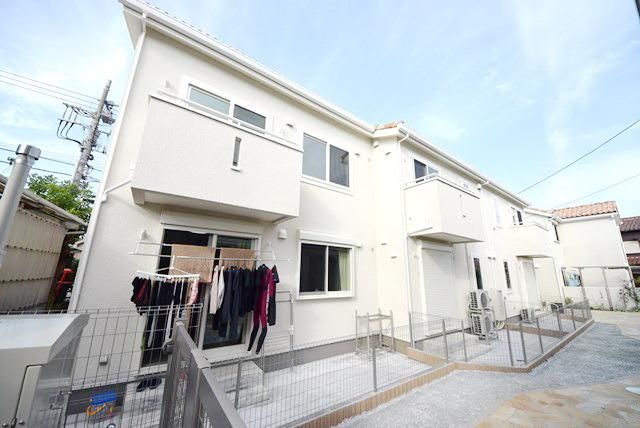 建物外観　★お洒落な外観・内装です★