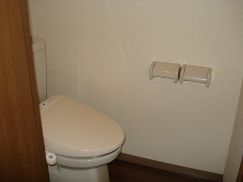 トイレ　図面と現状に相違がある場合には現状を優先