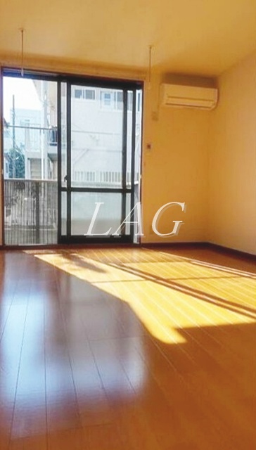 居室・リビング　洋室のお部屋です。