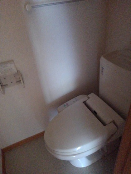 トイレ　※別号室の写真
