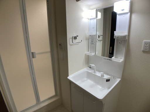 洗面設備　毎日使うものだからこそシンプルに。