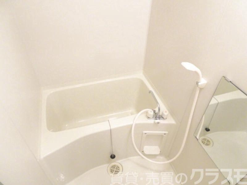 バス・シャワールーム　浴室乾燥機付きバス♪