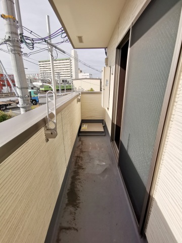 バルコニー　東向き