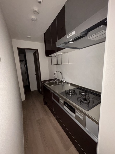 キッチン　別部屋参考写真です