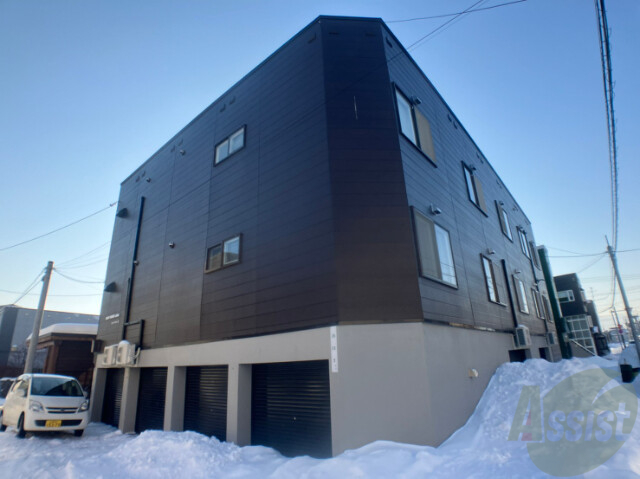 建物外観　札幌市東区北三十五条東「ＳＡＩＮＴＢＲＯＷＮ　ｓａｋａｅ」