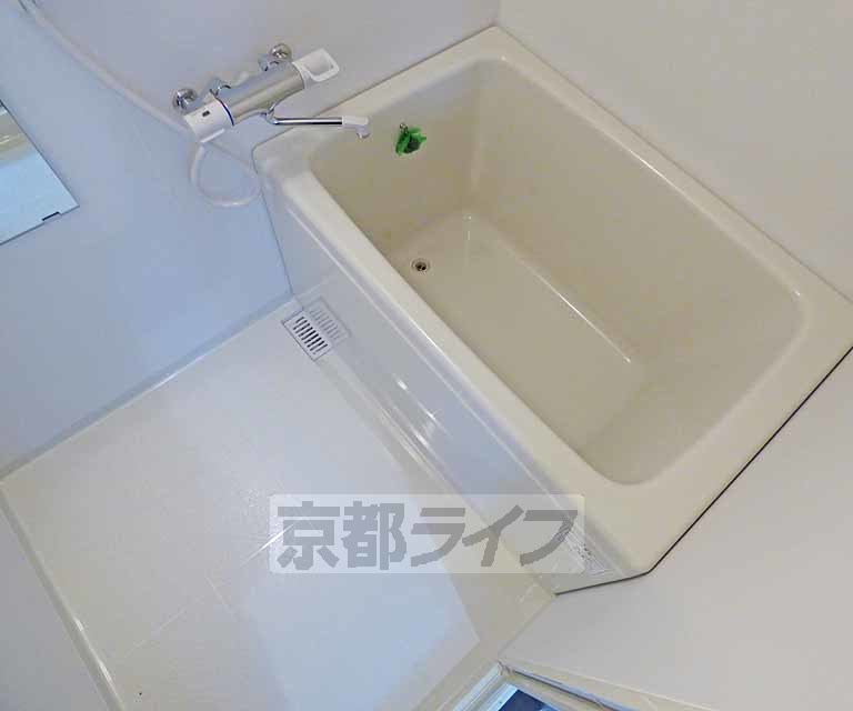 バス・シャワールーム　バスです。