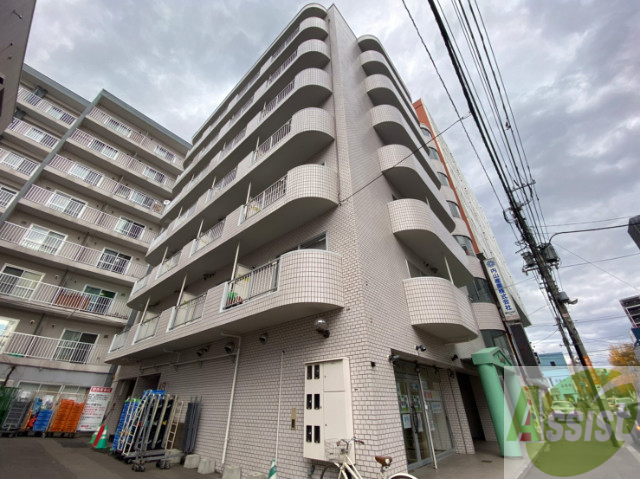 建物外観　札幌市中央区南１１条西「ドミ２０公園通り」