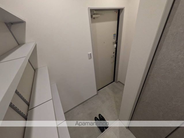Azur舟入南の玄関写真