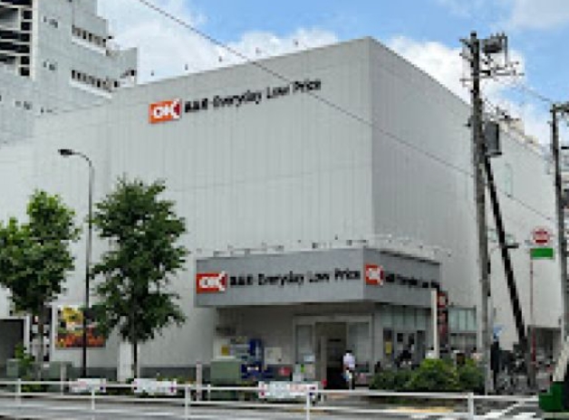 スーパー　オーケー高田馬場店（スーパー）まで210m