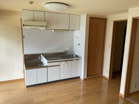 キッチン　※別部屋参考写真☆