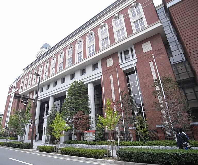 大学・短大　立命館大学（朱雀）（大学・短大）まで1995m