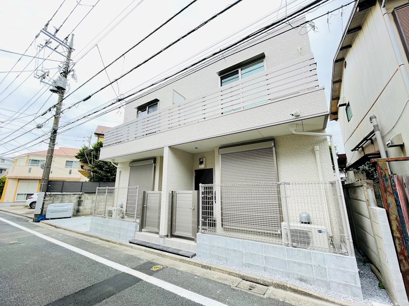 建物外観　建築中