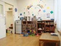 幼稚園・保育園　さくらさくみらい東仲通り（幼稚園・保育園）まで70m