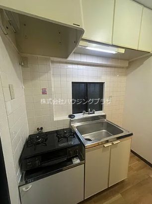 キッチン　※別室参考写真となります