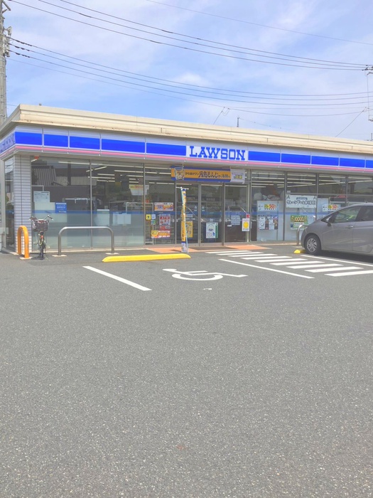 コンビニ　ローソン長栄二丁目店（コンビニ）まで500m