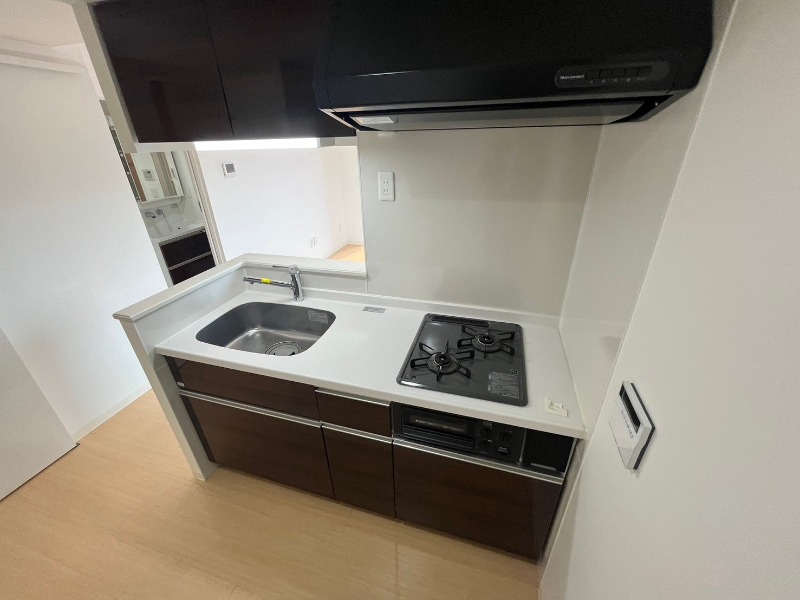 キッチン　２口システムキッチンなので、すぐお料理に使えます！