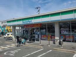 コンビニ　ファミリーマート泉大津虫取町店（コンビニ）まで237m