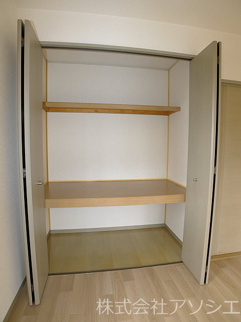収納　クローゼット