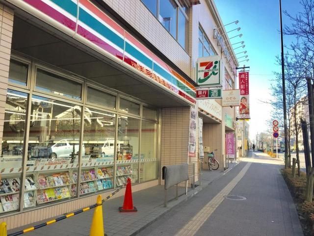 コンビニ　セブンイレブン（コンビニ）まで160m